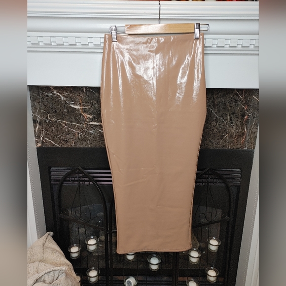 NAKED WARDROBE "The Vinyl Mood Midi Skirt" IN Coco, Womens M - Picture 3 of 10
